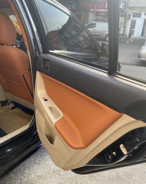Aydemir Oto Döşeme kapı iç döşeme uygulaması