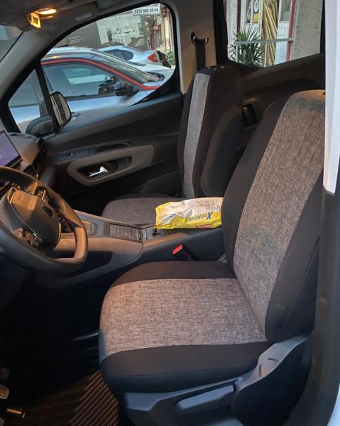 Aydemir Oto Döşeme gri kumaş koltuk döşeme uygulaması