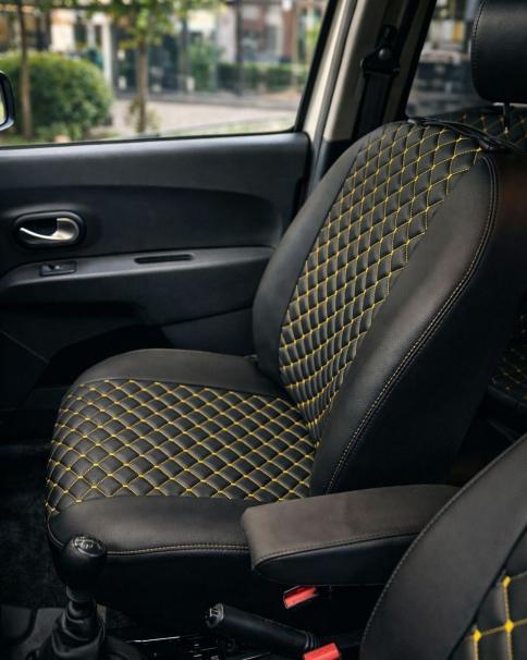 Aydemir Oto Döşeme mavi dikiş detaylı koltuk döşeme uygulaması