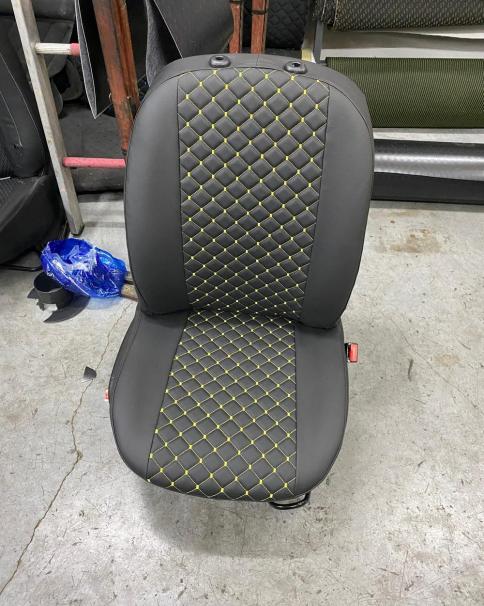 Aydemir Oto Döşeme mavi dikiş detaylı koltuk döşeme uygulaması